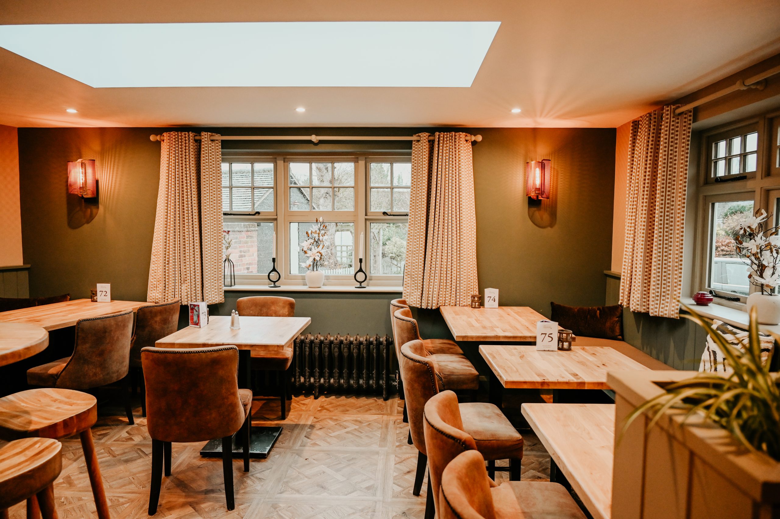 Binary Bar and Restaurant